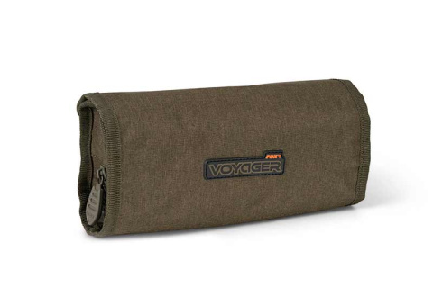 clu568_fox_voyager_roll_wash_bag_main _1_.jpg